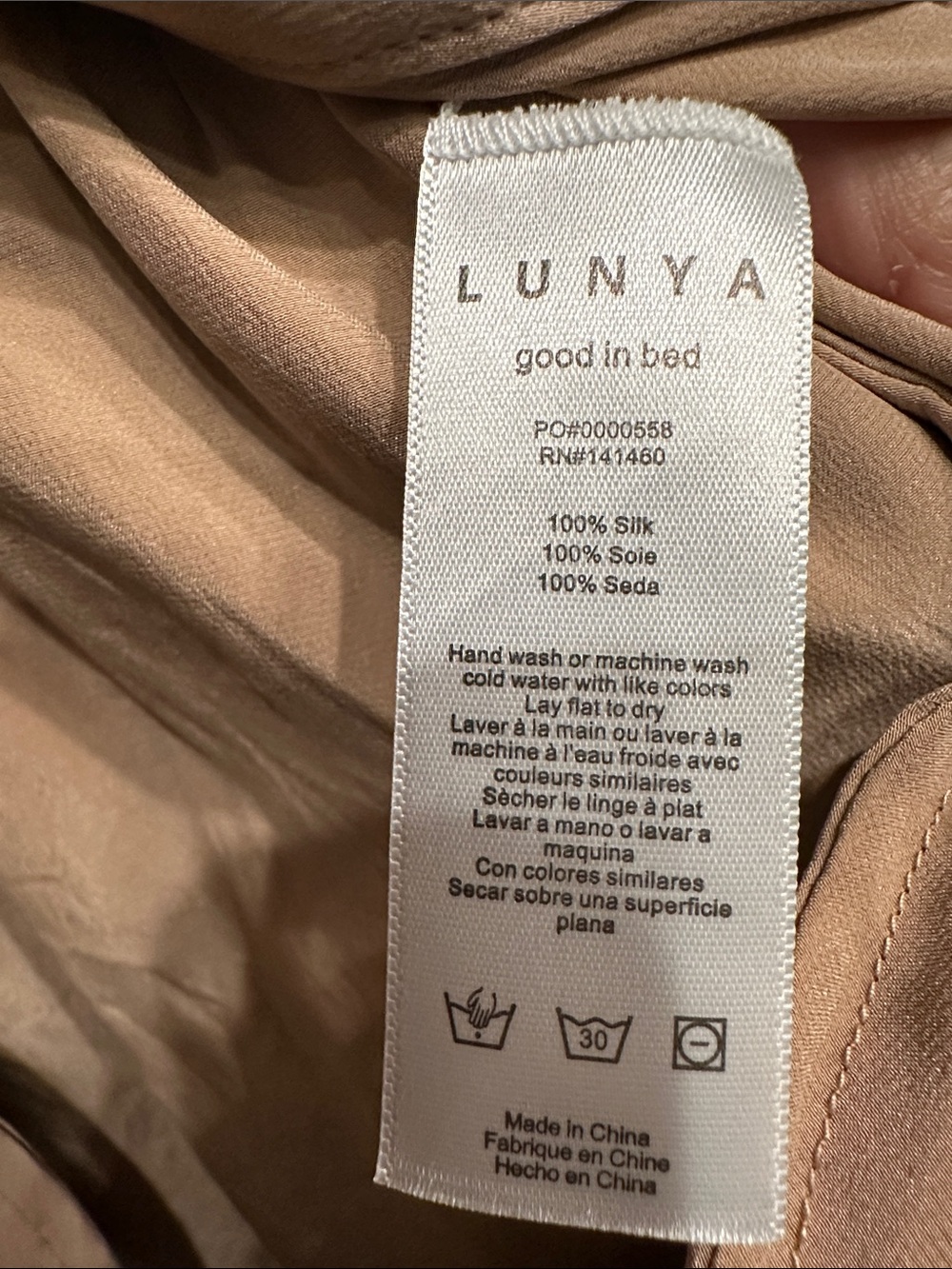 Lunya 100% Silk Tie-Waist Robe in Champagne - Women Intimates & Sleepwear Sz M - Picture 12 of 17